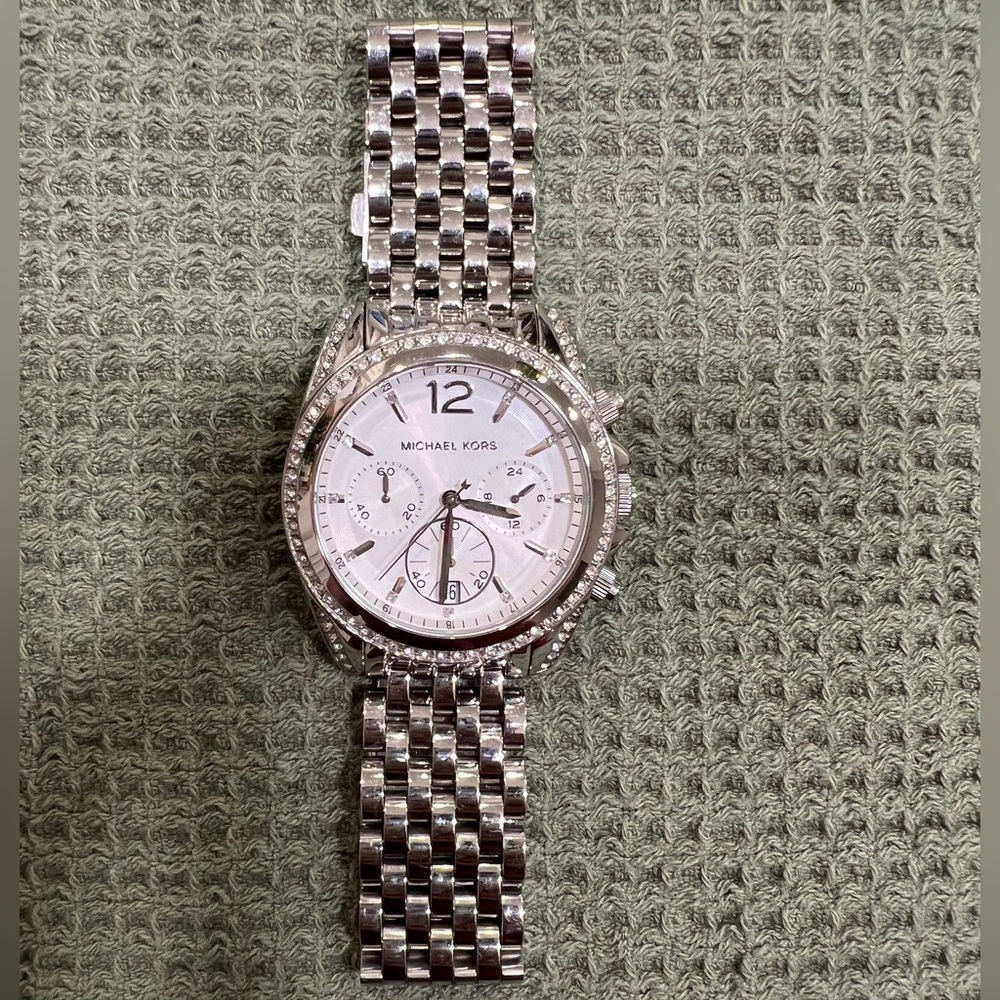 MICHAEL KORS Presley Watch MK5834 Silver Tone